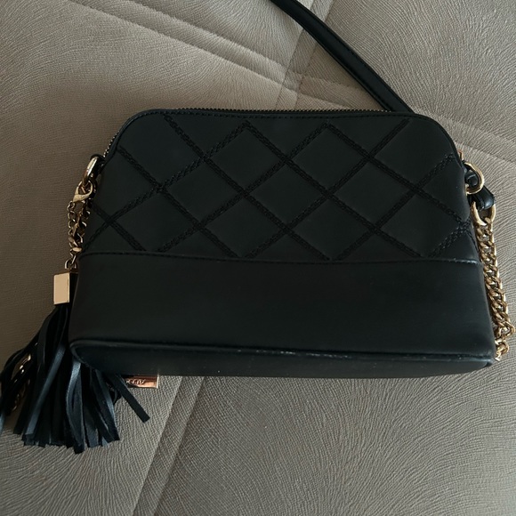 ✨Aldo crossbody bag ✨ - Picture 2 of 7